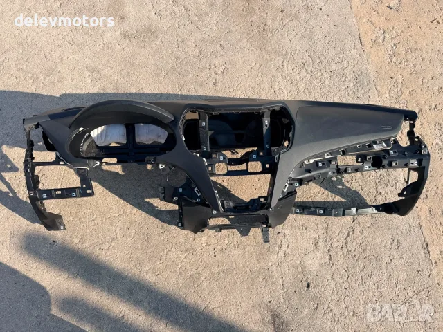 Арматурно табло с airbag от Hyundai Santa Fe 2.2 CRDI, 200 ph, automatic, engine D4HB, 2016, снимка 2 - Части - 55430328