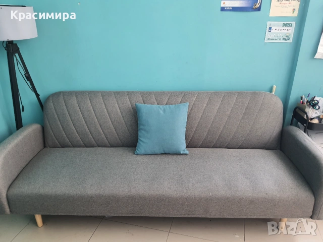 Разтегателен диван, почти нов