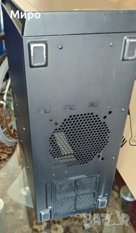 Компютърна кутия (PC Case) Corsair Carbide 200R, снимка 5 - Захранвания и кутии - 54442488