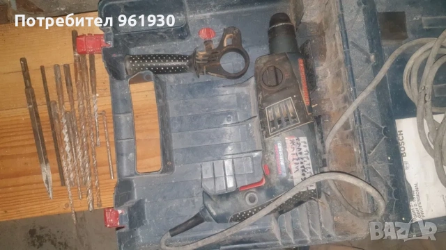 Перфоратор BOSCH GBH 2-18 RE Profecional за ремонт или за части, снимка 2 - Перфоратори - 54556860