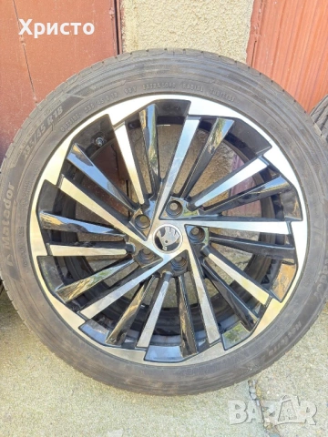Гаранционни!!! Оригинални ŠKODA ДЖАНТИ 18”  + Летни гуми MATADOR HECTORRA 5, снимка 5 - Гуми и джанти - 54600762