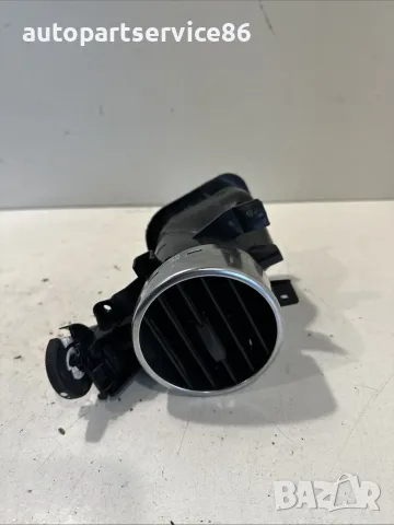 Преден ляв въздуховод AH22-01454-B за Land Rover Discovery 4 TDV6 2010–2016