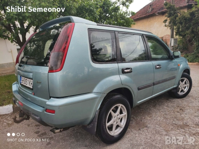 Nissan X Trail 2.2, снимка 4 - Автомобили и джипове - 54478364