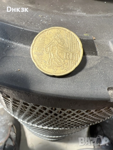 рядка монета 1999г