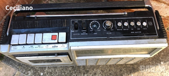 Радиокасетофон National Panasonic RQ554LDS само радио работи!, снимка 4 - Радиокасетофони, транзистори - 54992729
