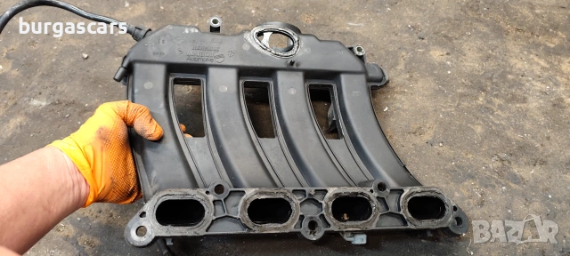 Всмукателен колектор Renault Espace 4 2.0-136к.с.бензин, снимка 2 - Части - 55117824