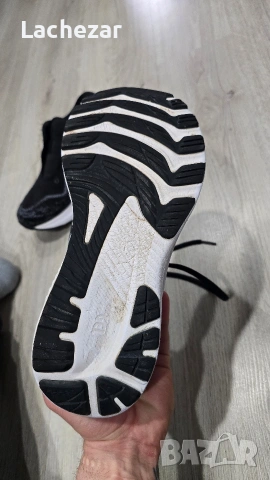 Мъжки маратонки Asics Gel-Kayano 29 номер 40.5 , снимка 3 - Маратонки - 54189627