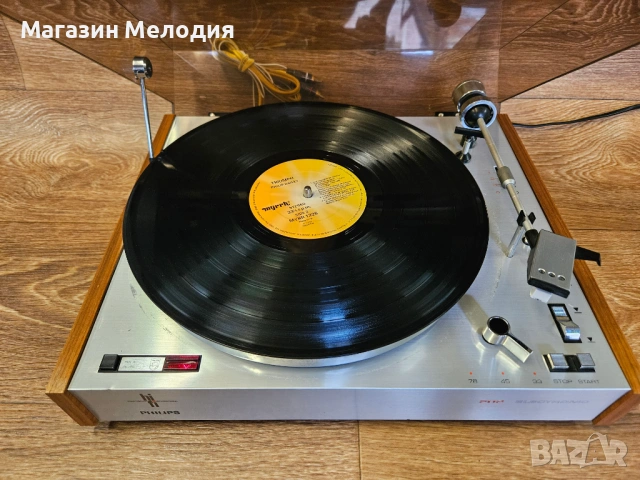 Грамофон Philips GA-202 Electronic (След профилактика + Нова доза и игла) – Made in Holland, снимка 3 - Грамофони - 54750527