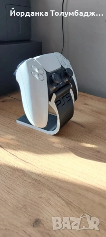 Стойка за PS5
