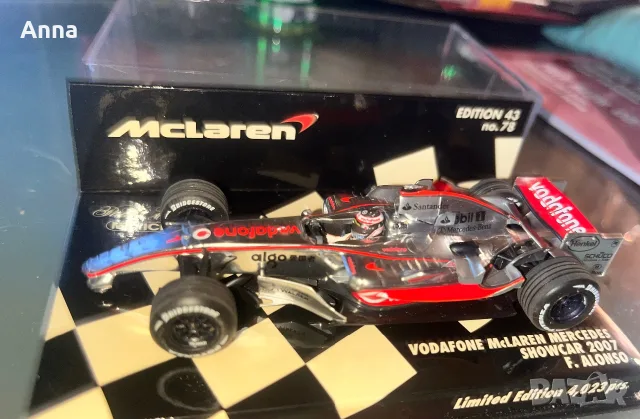 Vodafone McLaren Mercedes Showcar 2007 – F. Alonso
