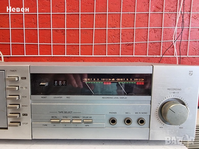 Дек PHILIPS F -6220, снимка 2 - Декове - 54592539
