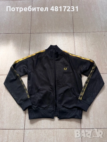 Младежко горнище на Fred Perry 