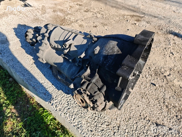 Рециклирана автоматична скоростна кутия с хидро 6hp19 GZW за Ауди А6 ц6 4ф 3.0тди Audi A6 4f 3.0tdi