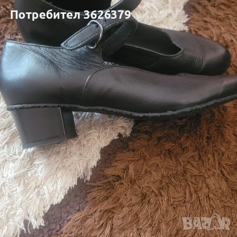 Черни скарпини за народни танци 