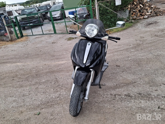 Скутер Piaggio Beverly 500, снимка 3 - Мотоциклети и мототехника - 54530919