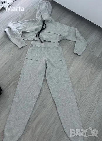 Bershka дамски плетен комплект суитшърт с качулка и панталон XS