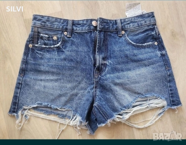 Дънкови панталони Stradivarius