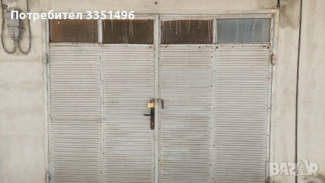 ПРОДАВАМ МАСИВНИ ЖЕЛЕЗНИ ГАРАЖНИ ВРАТИ В МНОГО ДОБРО СЪСТОЯНИЕ, снимка 2 - Гаражни врати - 54129292