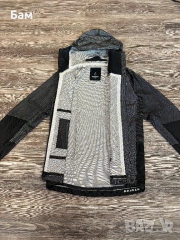 Оригинално мъжко водонепромокаемо яке Adidas Terrex размер С, снимка 4 - Якета - 54383063