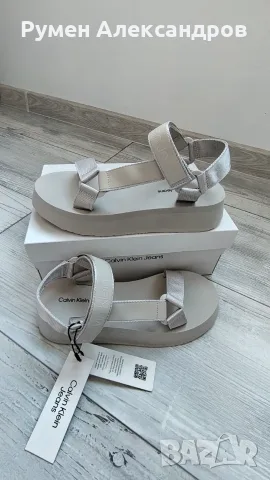 Чисто нови дамски сиви сандали CALVIN KLEIN JEANS EUR38