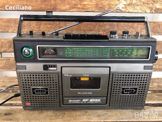 SHARP GF 8080 E-запазен радиокасетофон от 1978г., снимка 2 - Радиокасетофони, транзистори - 54003490