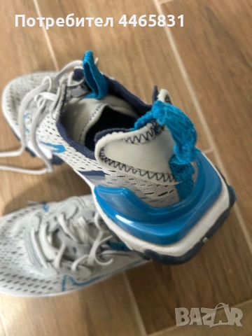Nike Маратонки, снимка 3 - Детски маратонки - 53993346