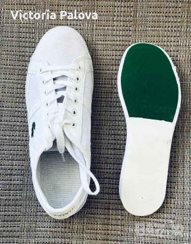Леки бели маратонки/сникърси LACOSTE оригинал, стелка 24,5см, снимка 14 - Дамски ежедневни обувки - 55517644