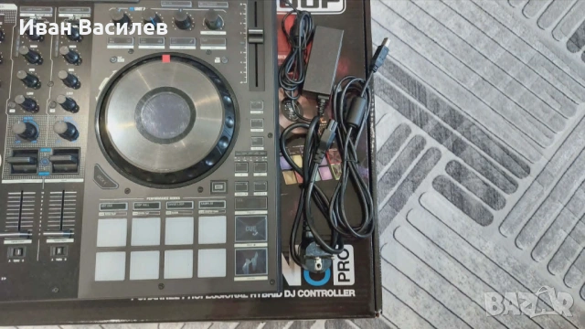 DJ контролер/конзола Reloop MIXON 8 Pro, снимка 7 - Ресийвъри, усилватели, смесителни пултове - 54813470