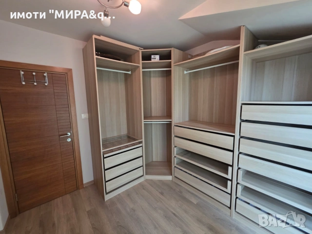 Дизайнерски тристаен апартамент с панорамни тераси в кв.Овчарски,гр.Хасково, снимка 11 - Апартаменти - 55027053