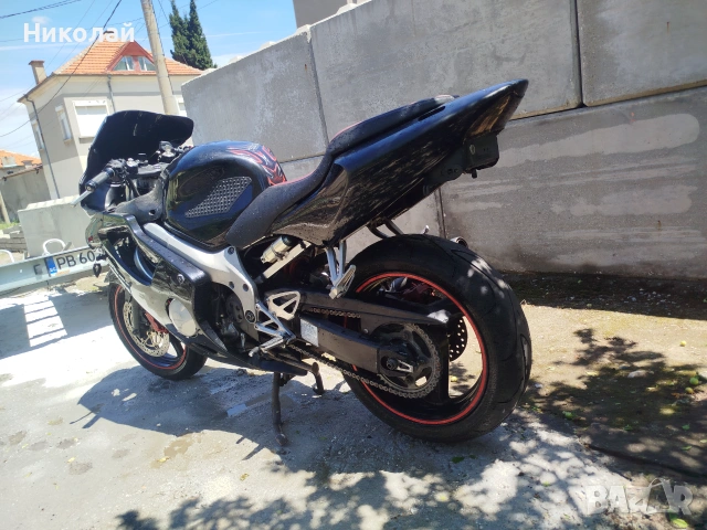 Honda cbr f4