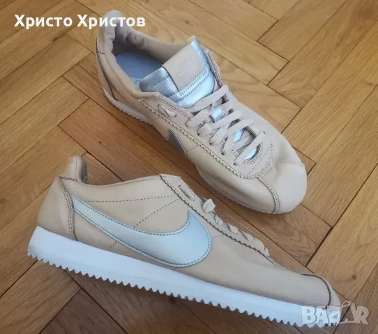 Дамски маратонки NIKE  Размер 40, снимка 3 - Маратонки - 55528453