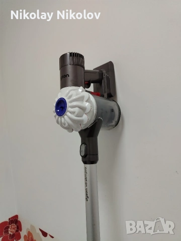 прахосмукачка Dyson v6 , снимка 8 - Прахосмукачки - 54016421