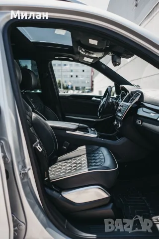 Mercedes-Benz GL 550 AMG| Designo| Harman| 360| SoftClose| Сменени вери, снимка 14 - Автомобили и джипове - 55406577