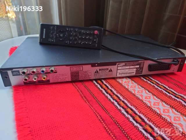 Продава се DVD плеър Samsung DVD-P171 , снимка 2 - Плейъри, домашно кино, прожектори - 53986202