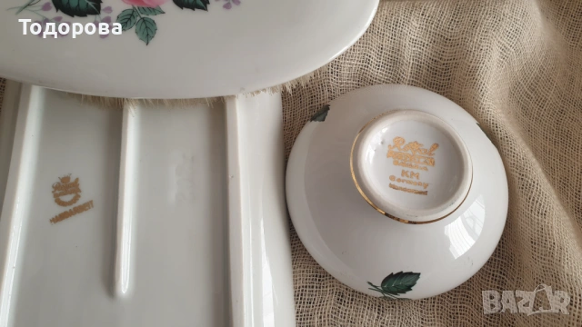 Порцеланов козметичен комплект- 3 броя, снимка 5 - Антикварни и старинни предмети - 54091671