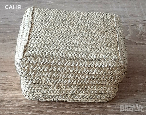 Козметична кутия и чантичка, снимка 2 - Други - 53110234