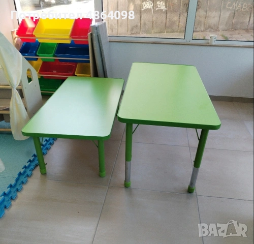 Продавам 2 бр. маси в отлично състояние 
