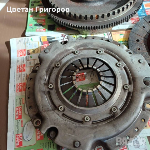 Съединител претисквателен диск и маховик за Ssangyong Rexton action2.3, снимка 3 - Части - 53975579