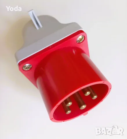 5-полюсен щепсел 3P+N+PE 32A 6h 380V IP44 за открит монтаж