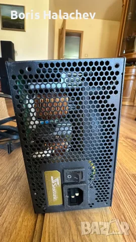 СЕРИОЗНО Захранване Seasonic X-Series 650W (80 Plus Gold)