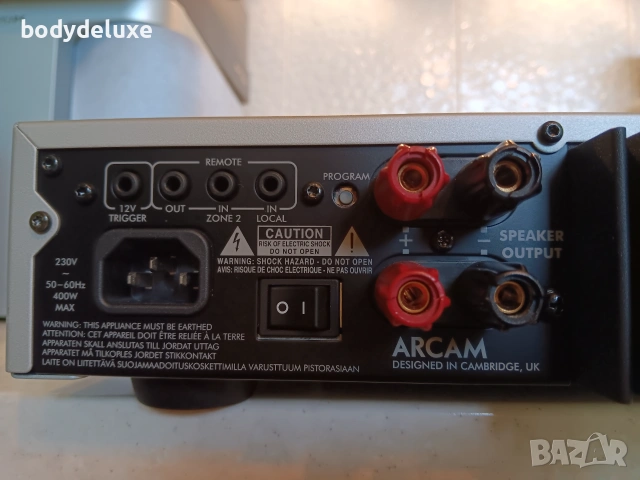 ARCAM SOLO NEO ресийвър с компакт диск, снимка 3 - Ресийвъри, усилватели, смесителни пултове - 55067704