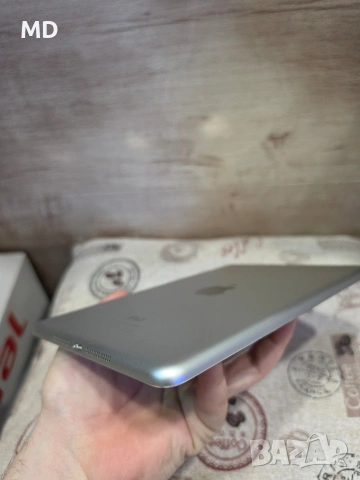 iPad Mini 3 16Gb Silver, снимка 9 - Таблети - 54102478