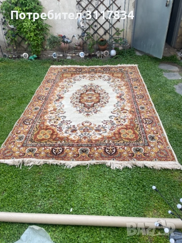ПЕРСИЙСКИ КИЛИМ