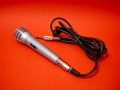 HITACHI HMP 505 Динамичен микрофон с XLR връзка за караоке, вокали и аудио запис, снимка 2