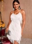 Бяла рокля с ресни , снимка 1