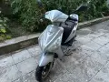 Скутер  за продажба , работеше до миналата година . За смяна на карбуратор казват , снимка 2