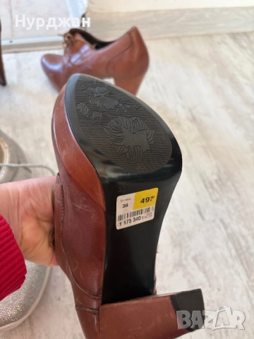 Дам. Обувки, снимка 2 - Дамски обувки на ток - 54274782