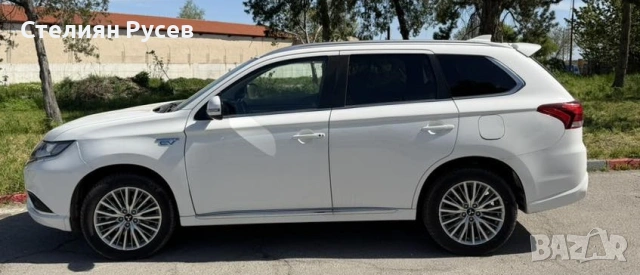  Mitsubishi Outlander 2.4 4WD /  plug in hybrid   - цена 19 500 евро моля БЕЗ бартери / БЕЗ лизинг -, снимка 4 - Автомобили и джипове - 54331548