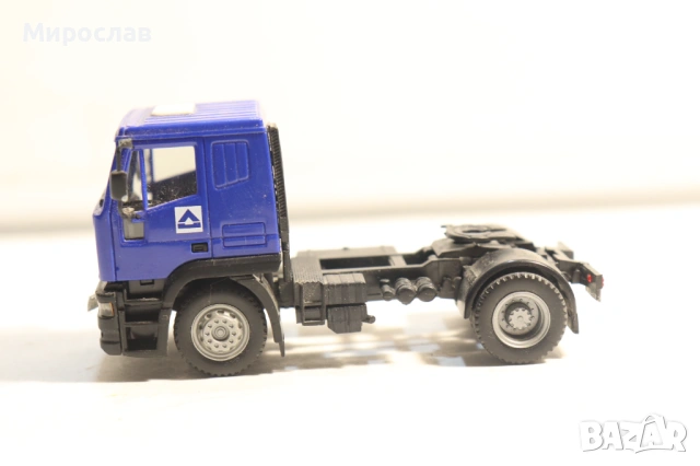 HERPA H0 1/87 IVECO ВЛЕКАЧ КАМИОН МОДЕЛ КОЛИЧКА
