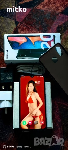 SAMSUNG GALAXY A20-Перфектно състояние.Пълен комплект